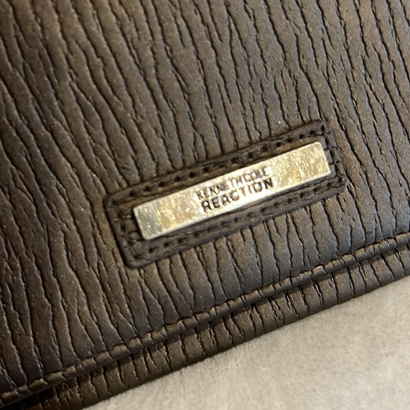 Kenneth Cole wallet - Picture 2 of 6